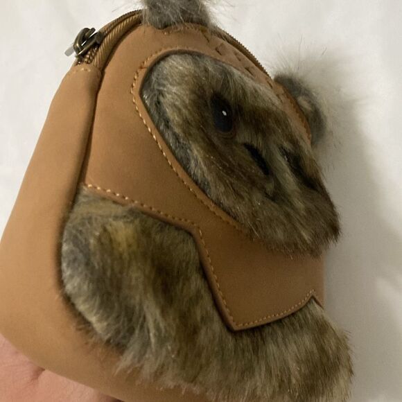 LOUNGEFLY X STAR WARS Wristlet / Belt Bag NWOT - Picture 5 of 7